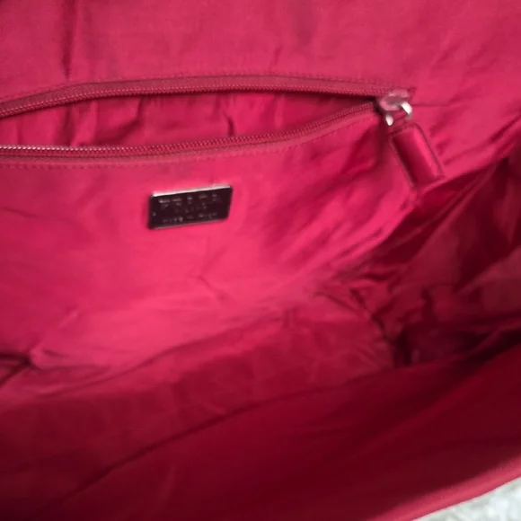 Prada Vibrant Red Tote Bag - Picture 6 of 16